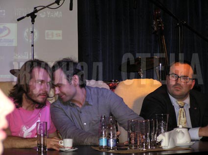 прес-конференція