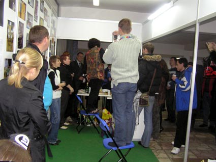 подробиці читайте в журналі "Стіна" №6