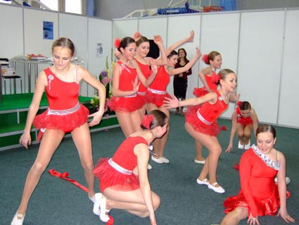 нагородження переможців, початок