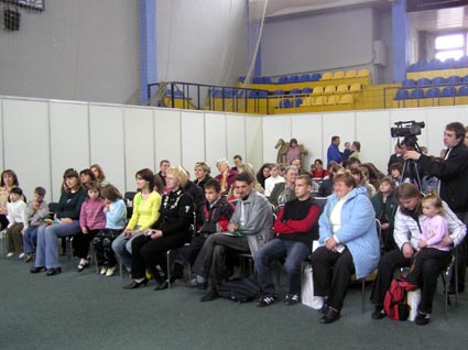 нагородження переможців, початок